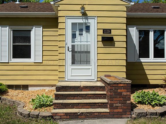 2nd image of 1119 5th St S