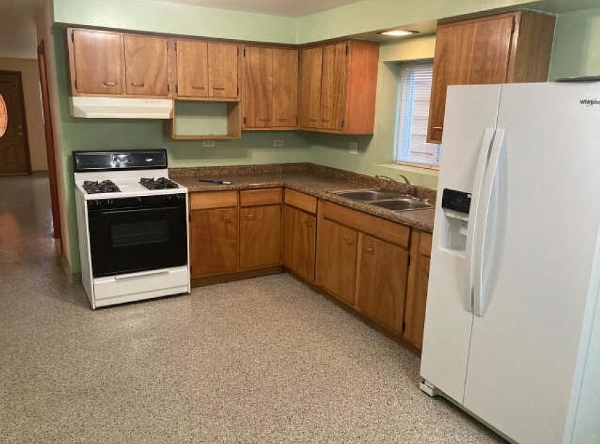 Unit 1 first floor Kitchen
