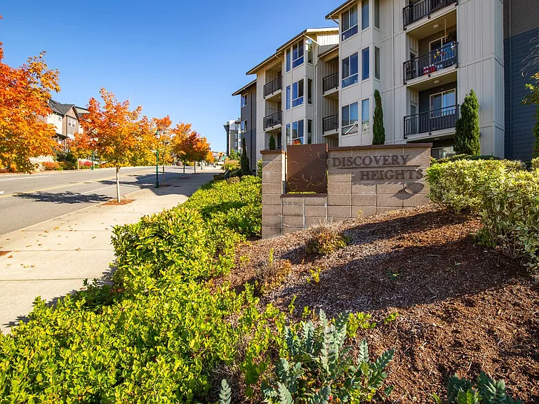 Discovery Heights — Photo 36