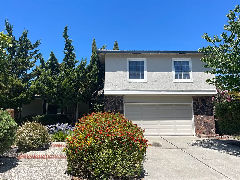 4935 Massachusetts Dr — Photo 1