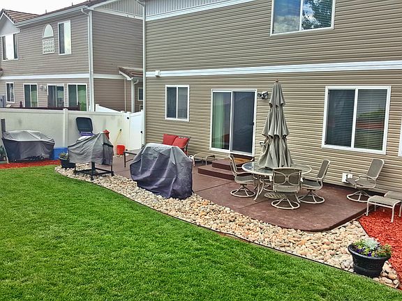 4th image of 21411 E 52nd Ave