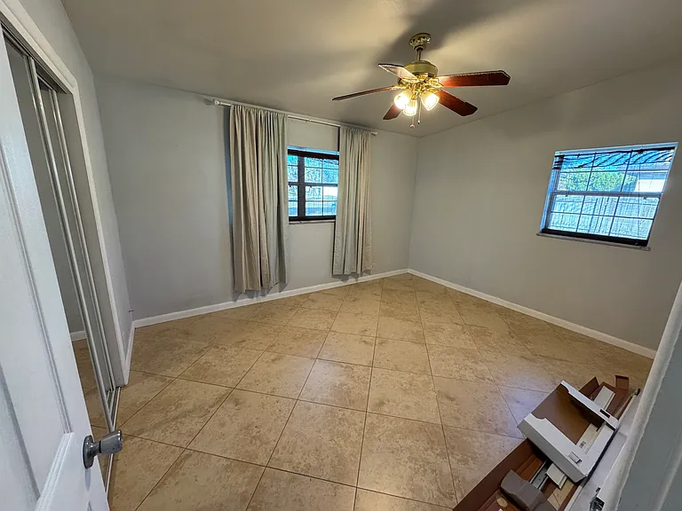 332 Berkeley St — Photo 24