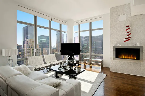 Rented by Town Residential | media 46