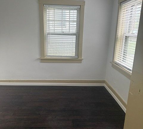 5th image of 610 N Buxton St Unit 3