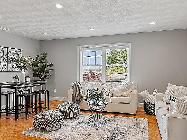 25 Hopkins St #2 — Photo 2