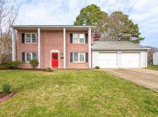 9 Gregory Ct, Hampton, VA 23669
