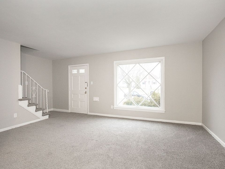 1st image of 16605 Lotus Dr