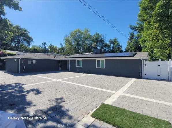 20361 Clark St, Woodland Hills, CA 91367