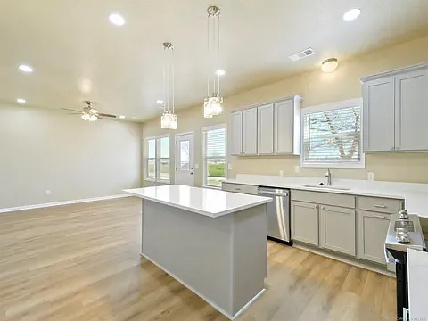 142 Aspen Cir — Photo 4