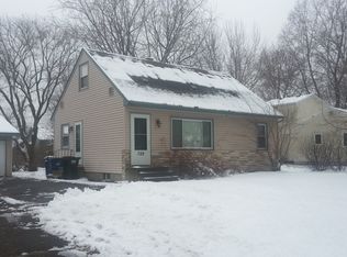 528 Emil Ave, Shoreview, MN 55126