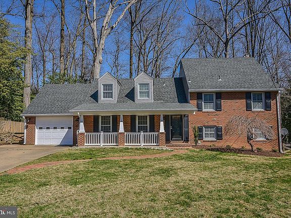 3rd image of 4501 Libbey Dr