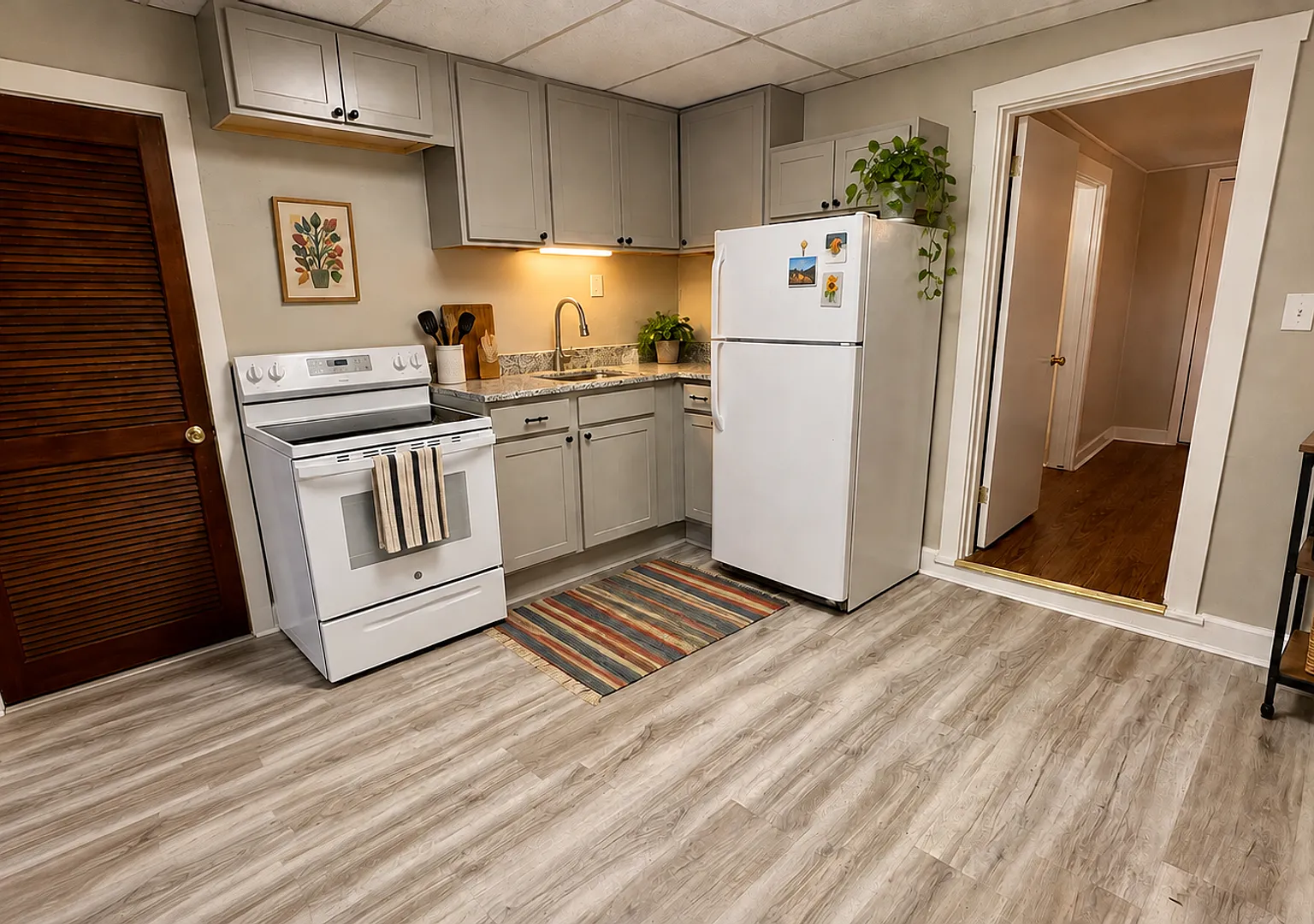 145-147 W. High Street — Photo 1
