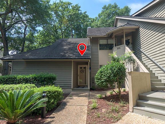 2nd image of 305 Myrtlewood Ct. #18-A