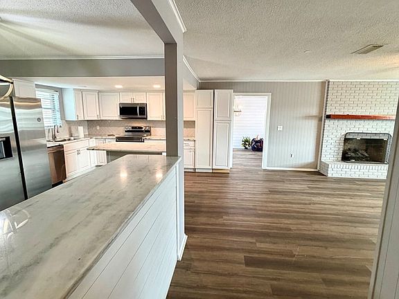 2nd image of 4714 N Coffee Rd