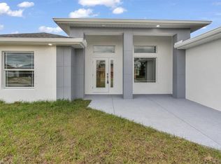 2809 29th St SW, Lehigh Acres, FL 33976