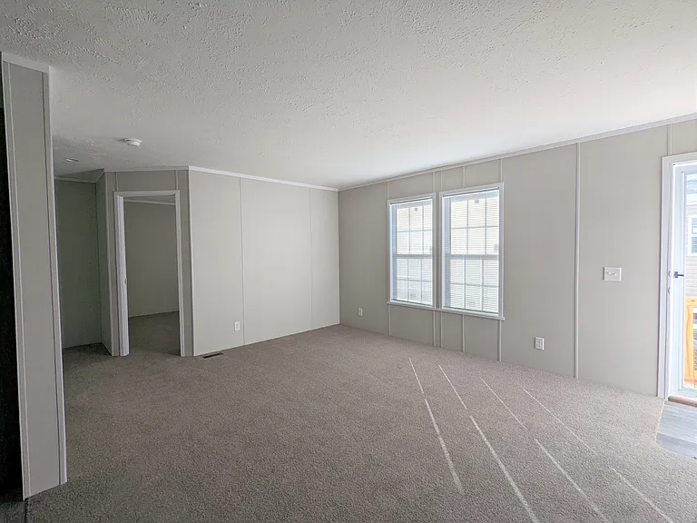 626 Oregon St — Photo 3