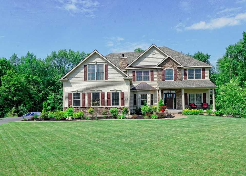 1st image of 65 Tipperary Way