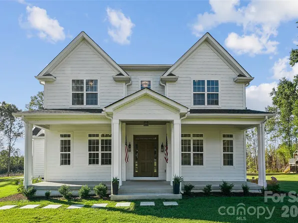 1904 Canal Rd, Catawba, SC 29704