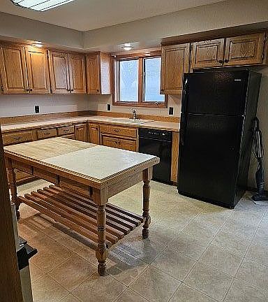 3rd image of 10821 Mieras Rd