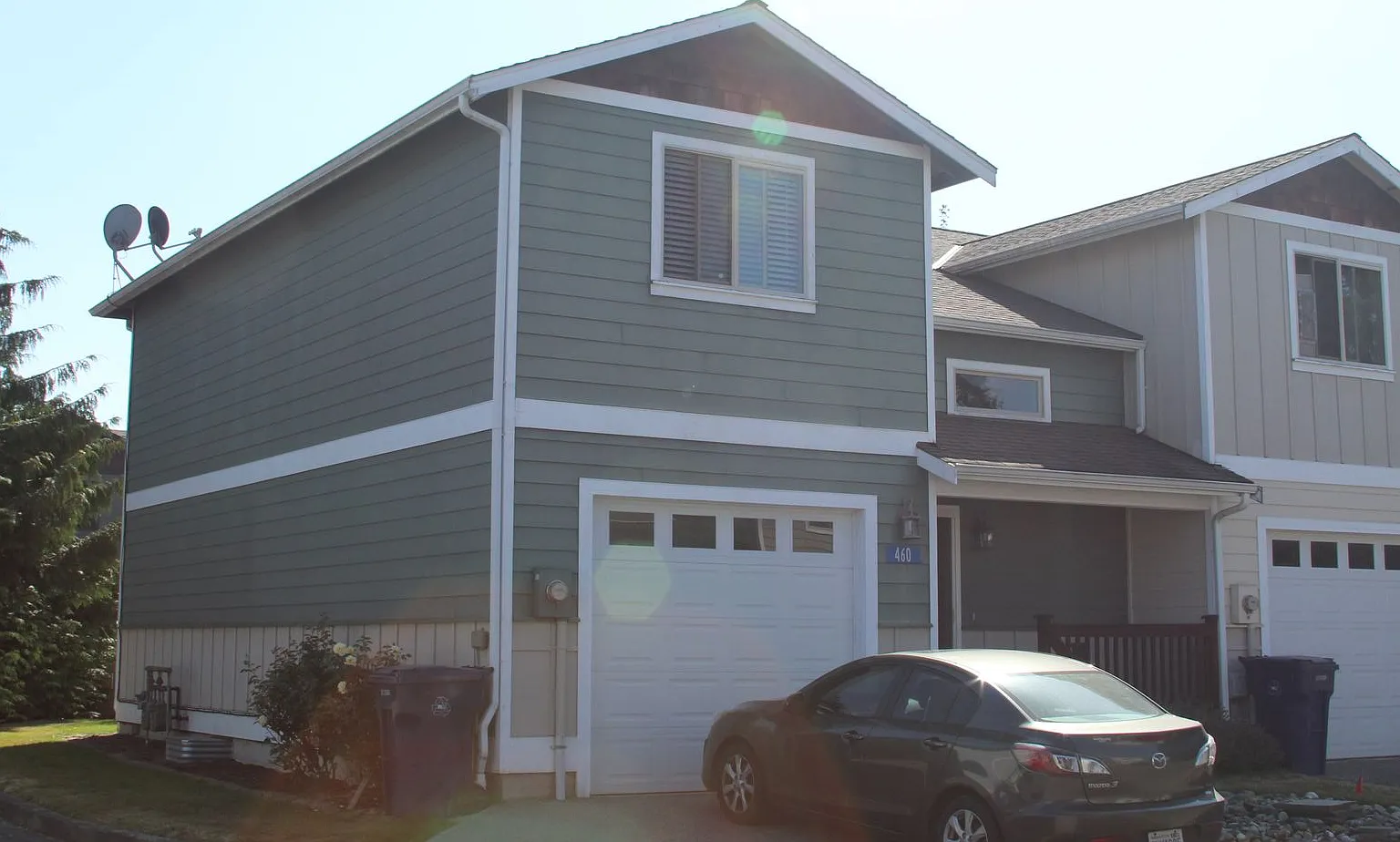 3 Bedroom 2.5 Townhome — Photo 1