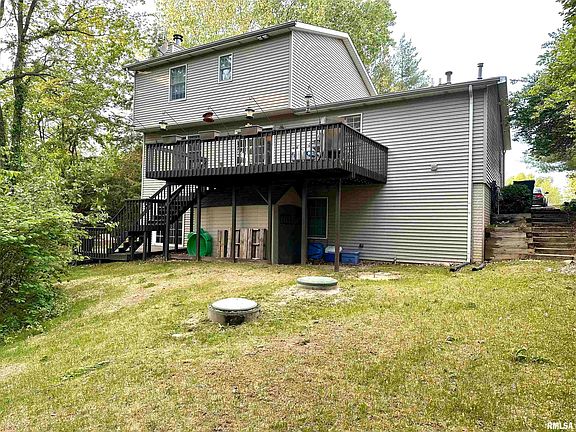 3rd image of 548 Heritage Dr