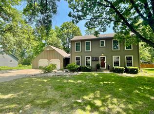 3310 SW Randolph Ave, Topeka, KS 66611
