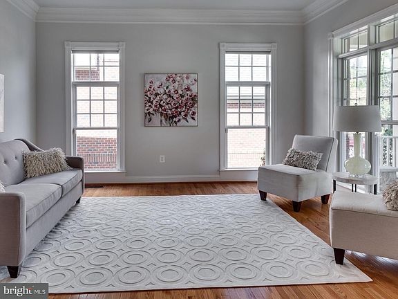 5th image of 9411 Old Reserve Way