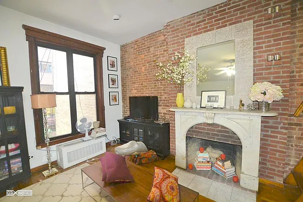 Rented by Corcoran | media 16