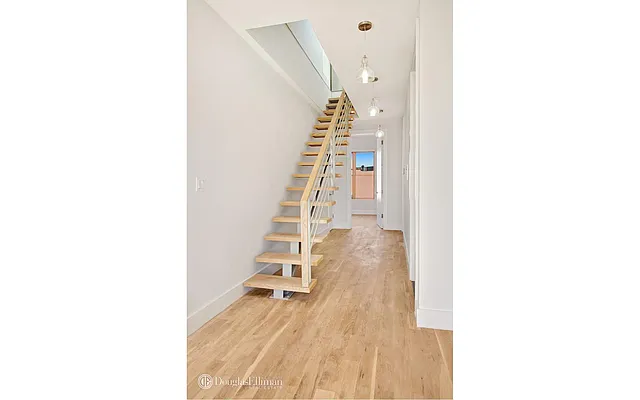 Sold by Douglas Elliman | media 20