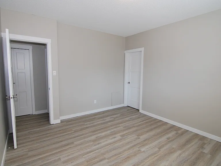 10235 114th St NW — Photo 30
