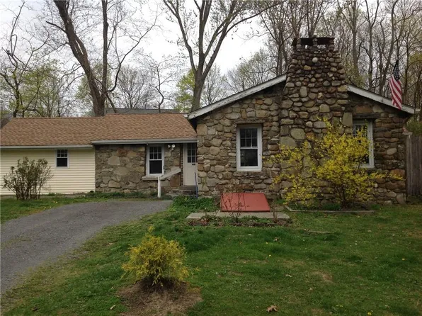 23 Jacqueline Street, New Windsor, NY 12553
