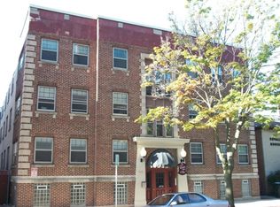 Royall Villas, Milwaukee, WI 53202