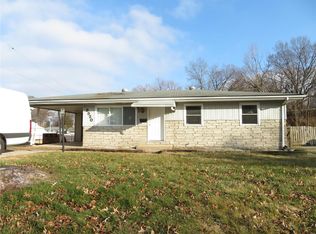 3520 Valleywood Dr, Saint Louis, MO 63114