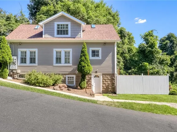 254 N Main St, New City, NY 10956
