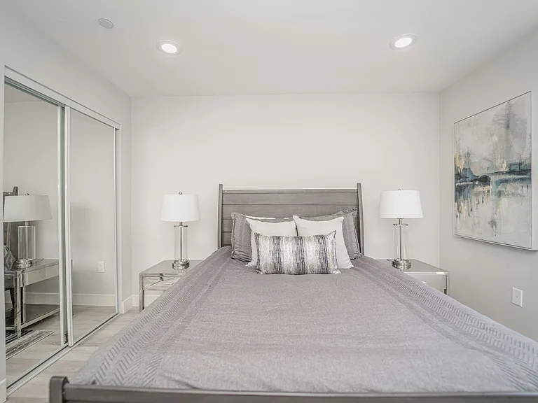 1321 Bates Ave #1323-1/2 — Photo 18