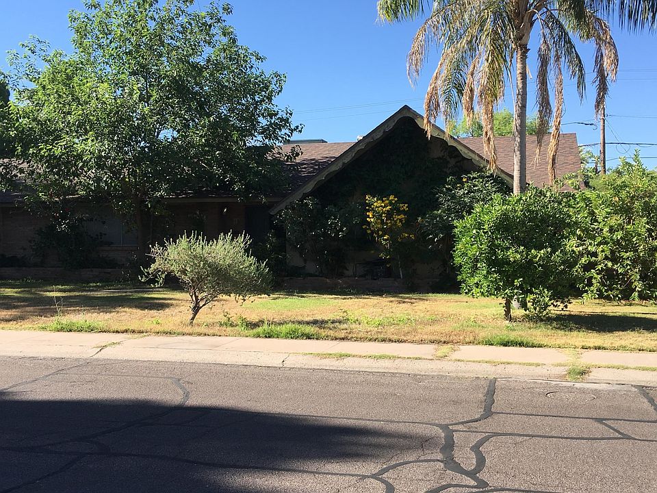 1st image of 325 E La Diosa Dr