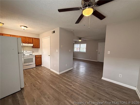 5th image of 713 North St Unit A
