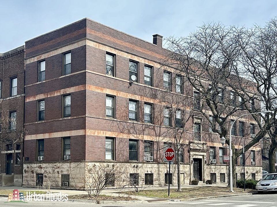 1st image of 1150 W Waveland Ave #2W