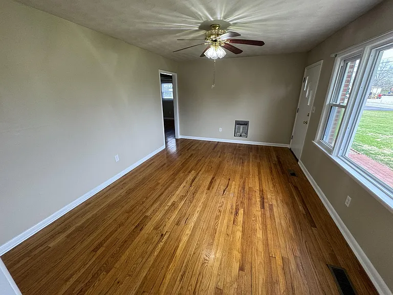 708 North St — Photo 11