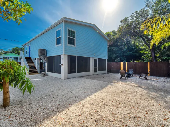 19641 Tequesta St, Sugarloaf Key, FL 33042