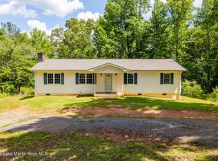 17 Thompson Ridge Rd, Alexander City, AL 35010