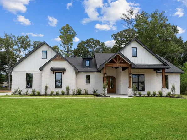 182 Road 6615, Dayton, TX 77535