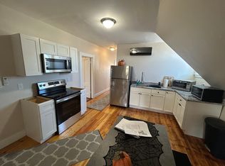 3 Pearl St APT 2, Salem, MA 01970