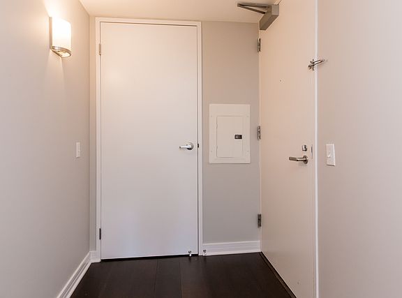 4th image of 512 N McClurg Ct APT 3110