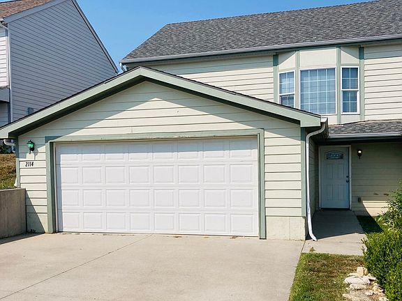 2nd image of 2114 Thompson Dr