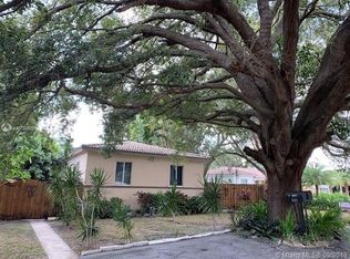 11102 NE 9th Ct, Biscayne Park, FL 33161