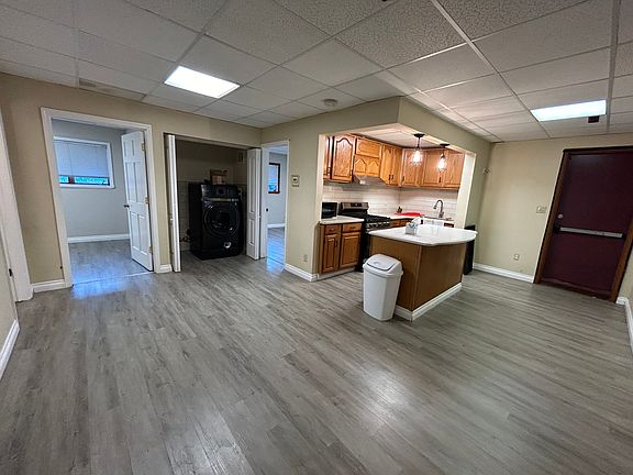 4th image of 66 Cazenovia St #1