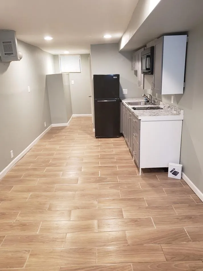 1 bed, 500 sqft, $975 — Photo 2
