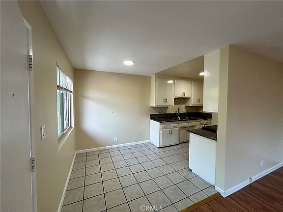4th image of 737 E 5th #12