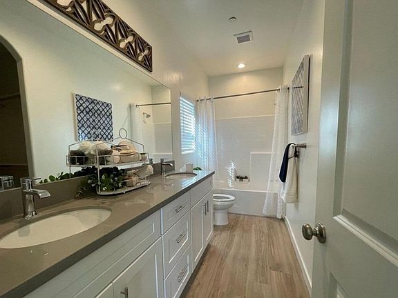 5th image of 9815 Krista Vineyard Way #B